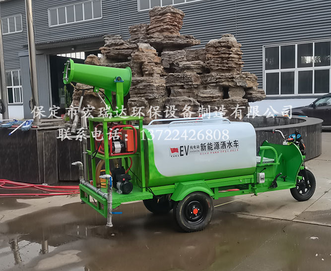  北京制造廠使用保定宏瑞達灑水霧炮車案例